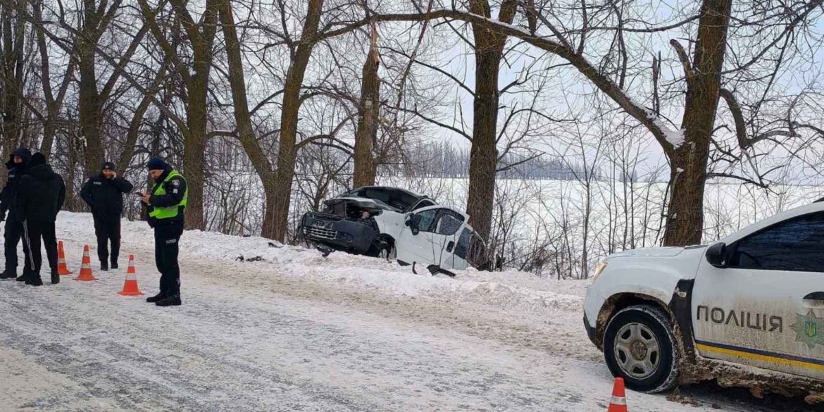 У ранковій смертельній аварії на Вінниччині загинули три людини