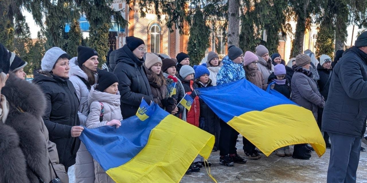 У селі Чечелівка на Гайсинщині відкрили меморіальну дошку полеглому захиснику