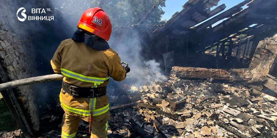 У Шаргороді родина залишилася без даху над головою через пожежу