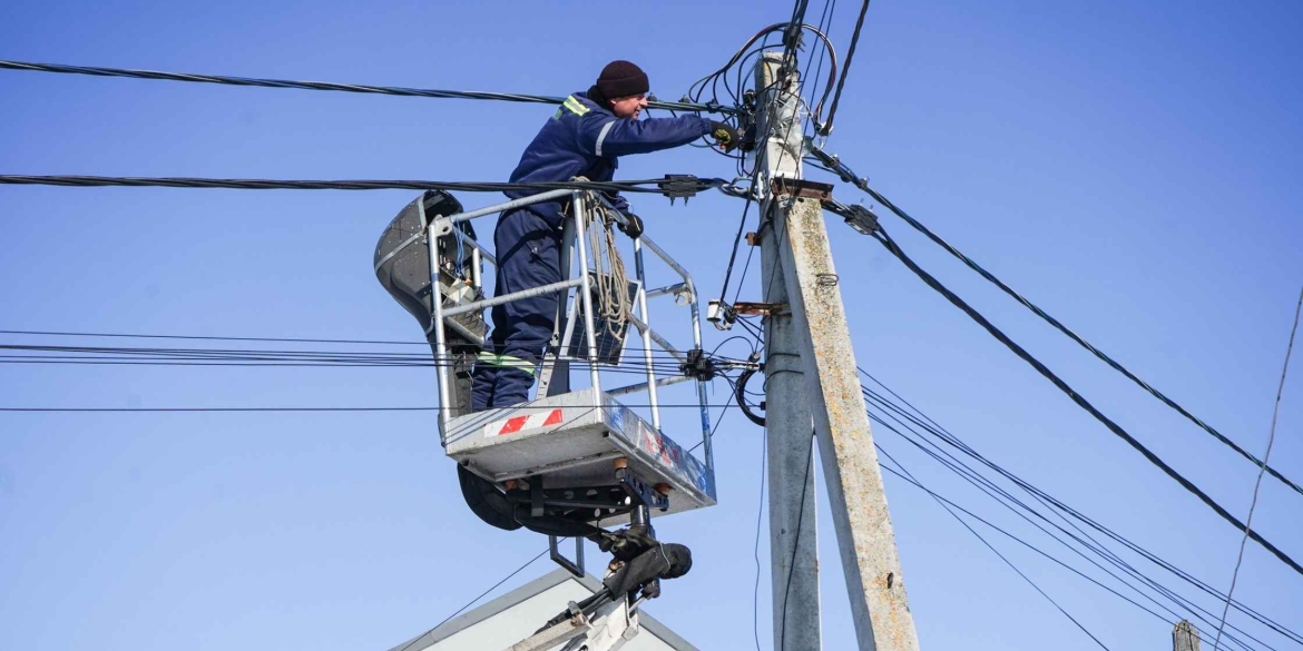 У старостинських округах Вінницької громади встановлять 100 ліхтарів на сонячних панелях