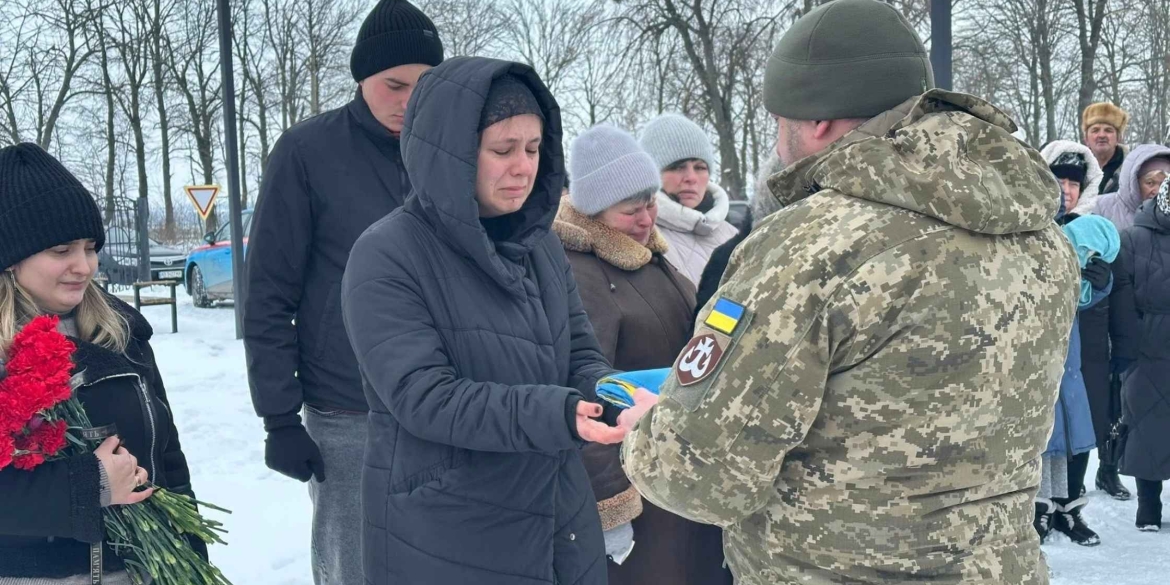 У Тульчині прощались з 53-річним захисником, який загинув виконуючи бойове завдання