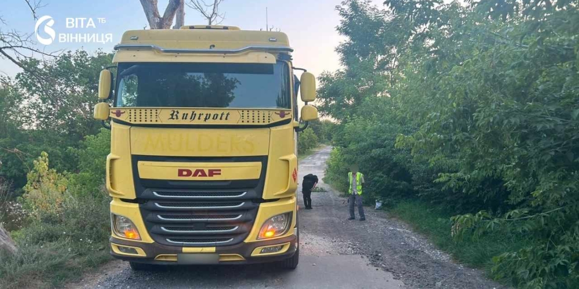 У Тульчинському районі вантажівка збила 74-річну велосипедистку