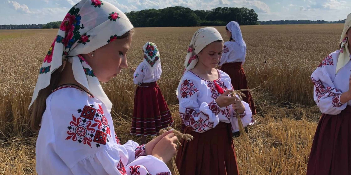 У Великих Крушлинцях Вінницької громади влаштували обрядове дійство