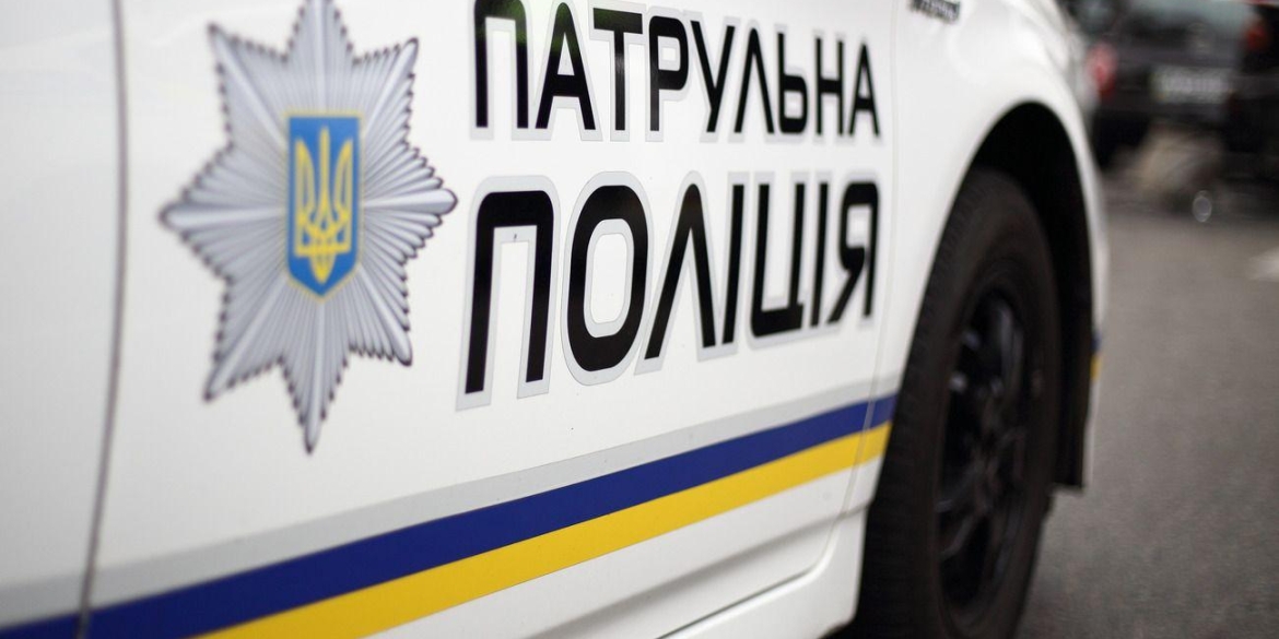 У Вінниці на Вишеньці поліцейський автомобіль зіткнувся з таксі