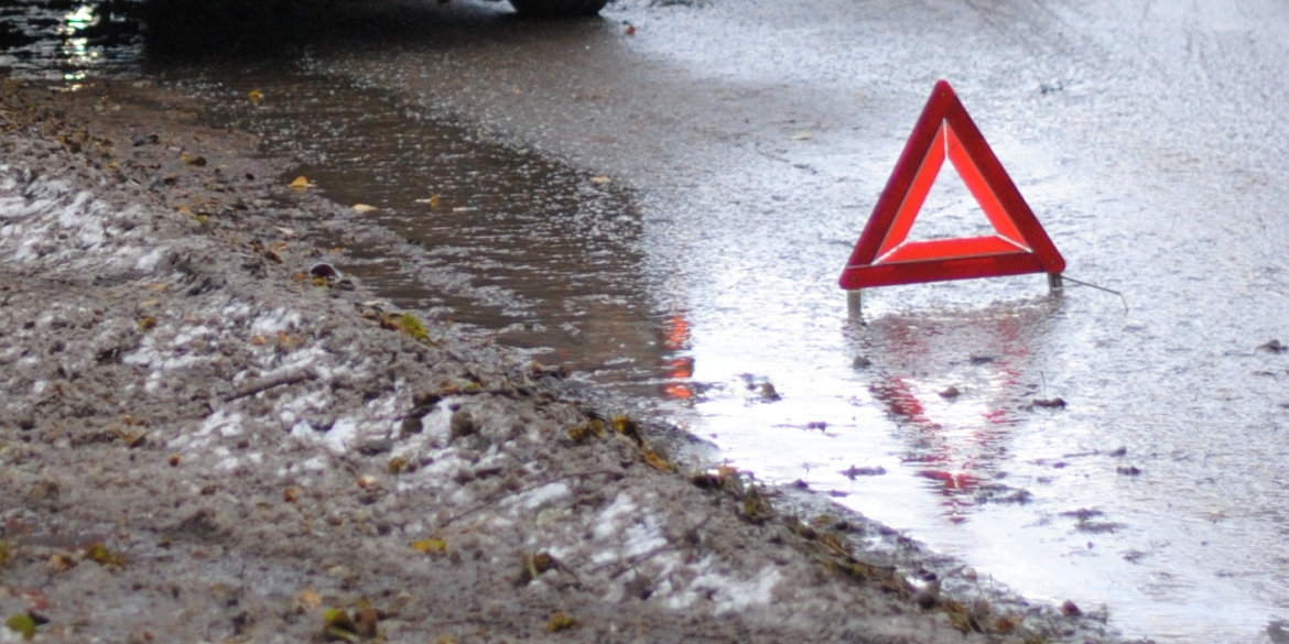 У Вінниці поліцейський за кермом збив 23-річну дівчину