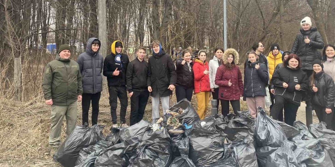 У Вінниці провели акцію задля чистого довкілля - зібрали понад 70 мішків сміття