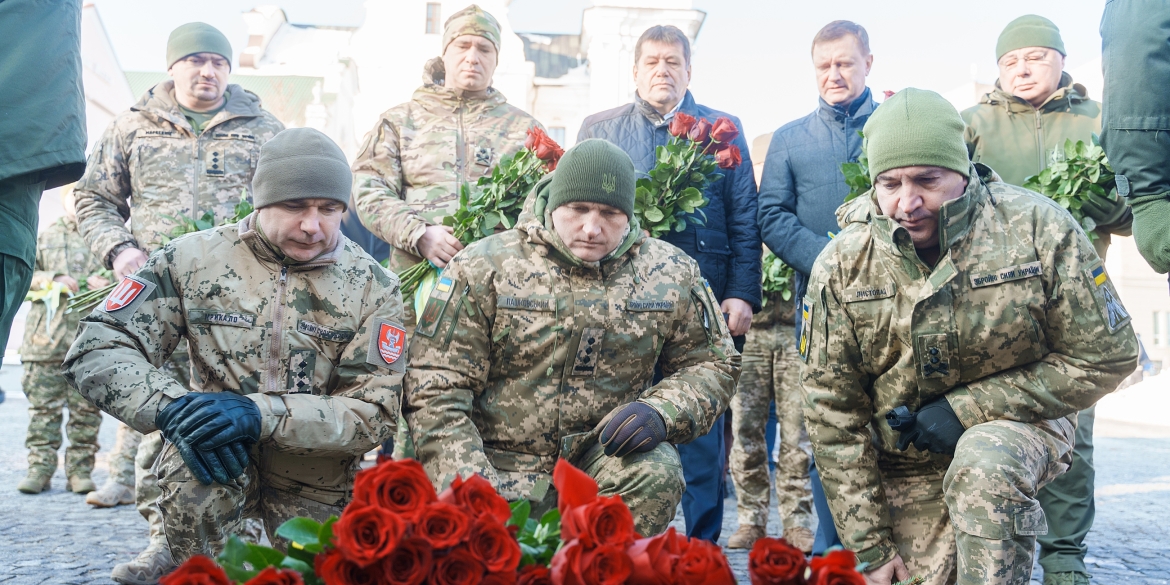 У Вінниці в День Соборності вшанували подвиг Героїв, які віддали життя за Україну