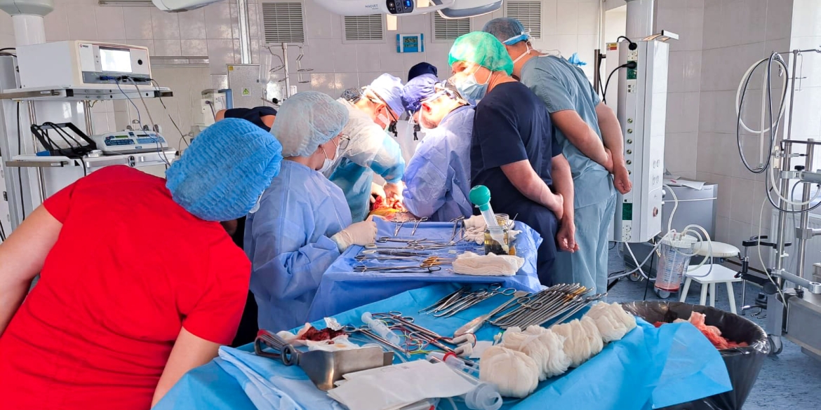 У Вінниці виконали надскладну операцію з видалення печінки