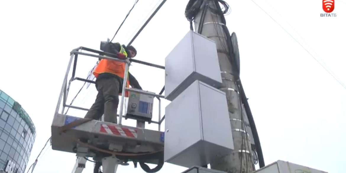 У Вінниці встановлюють блоки безперебійного живлення на світлофори