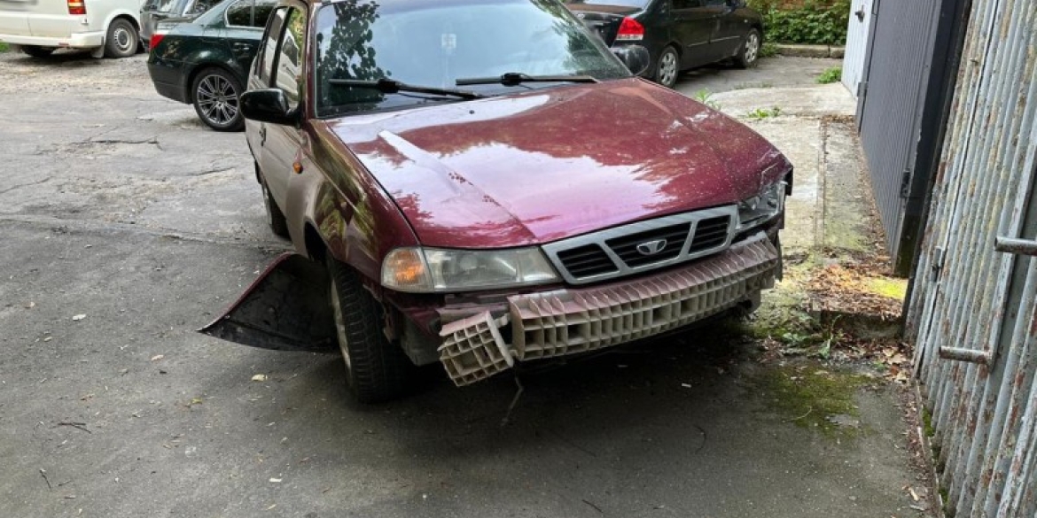 У Вінниці затримали молодика, який на краденому авто скоїв потрійну ДТП