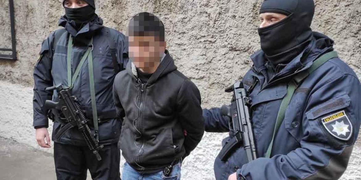 У Вінниці затримали розбійників, які орудували в районі вокзалу