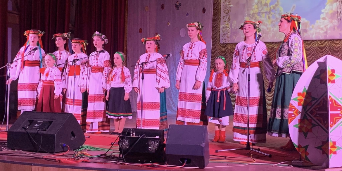 У Вінницьких Хуторах відбувся фестиваль "Де гаївка лунала" на підтримку ЗСУ