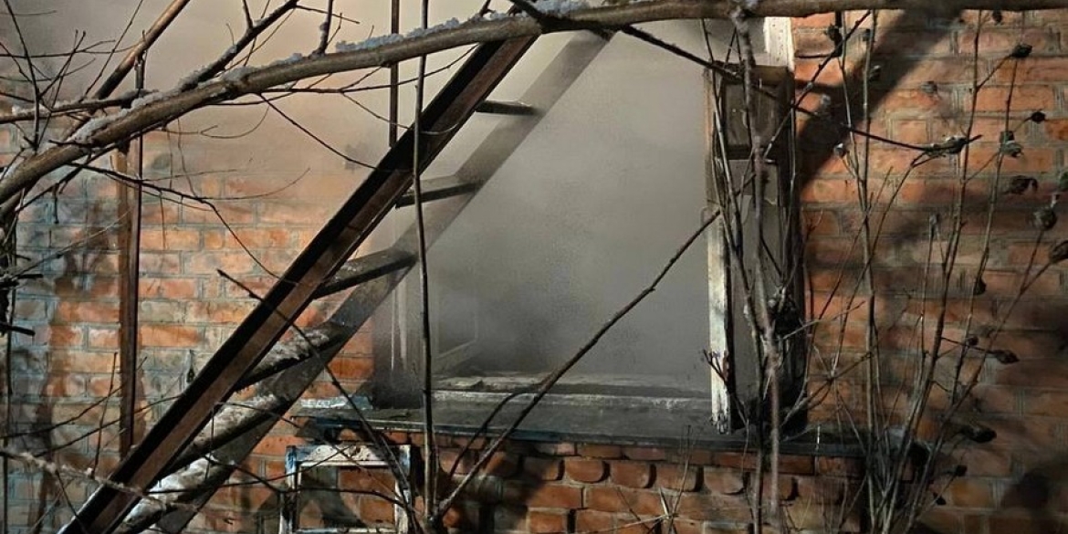 У Вінницькому районі під час пожежі отруїлася 29-річна жінка