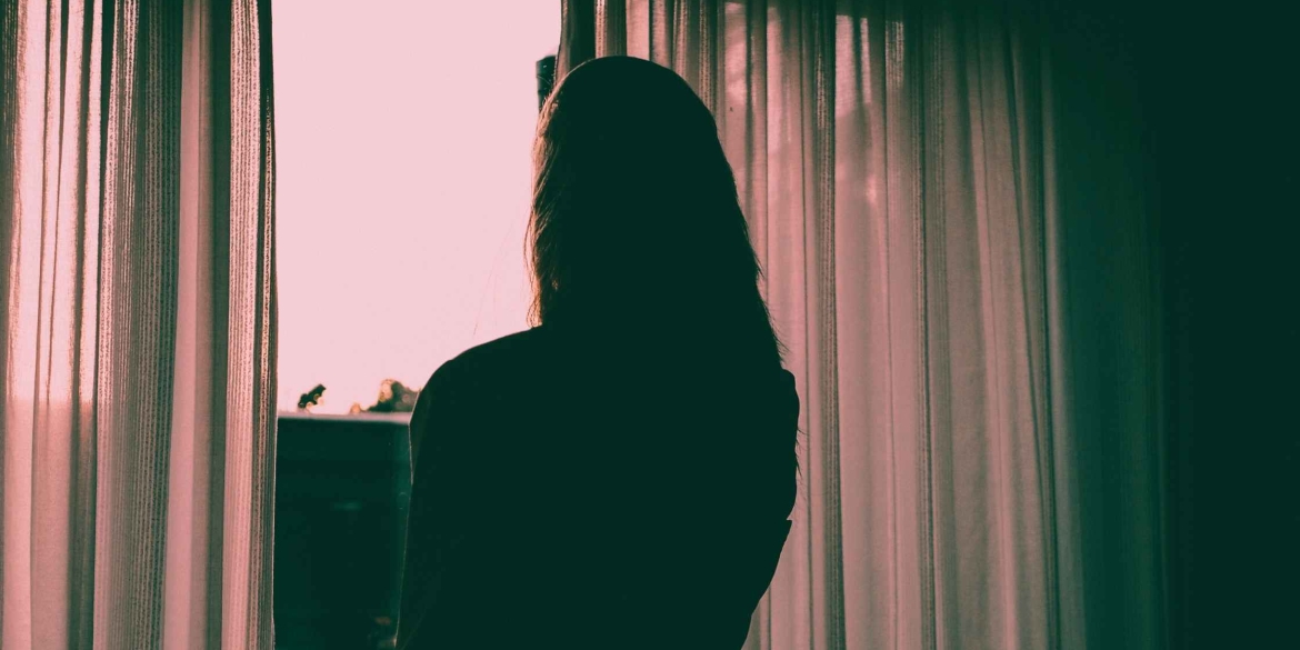 У Вінниці 31-річна жінка випала з вікна дев’ятого поверху та загинула У Вінниці 31-річна жінка випала з вікна дев’ятого поверху та загинула