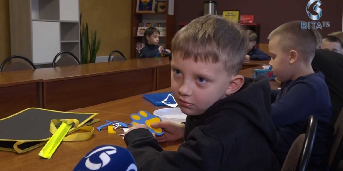 У Вінниці для дітей провели майстер-клас з виготовлення флікерів