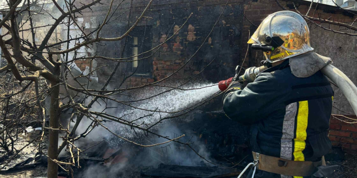 У Вінниці горіли господарчі будівлі в чотирьох громадах