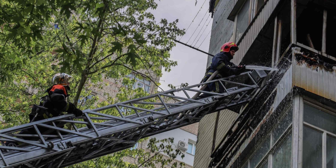 У Вінниці горів балкон у багатоквартирному будинку