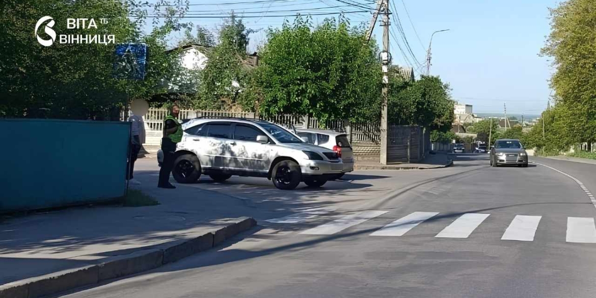 У Вінниці Lexus збив 67-річну жінку на нерегульованому переході