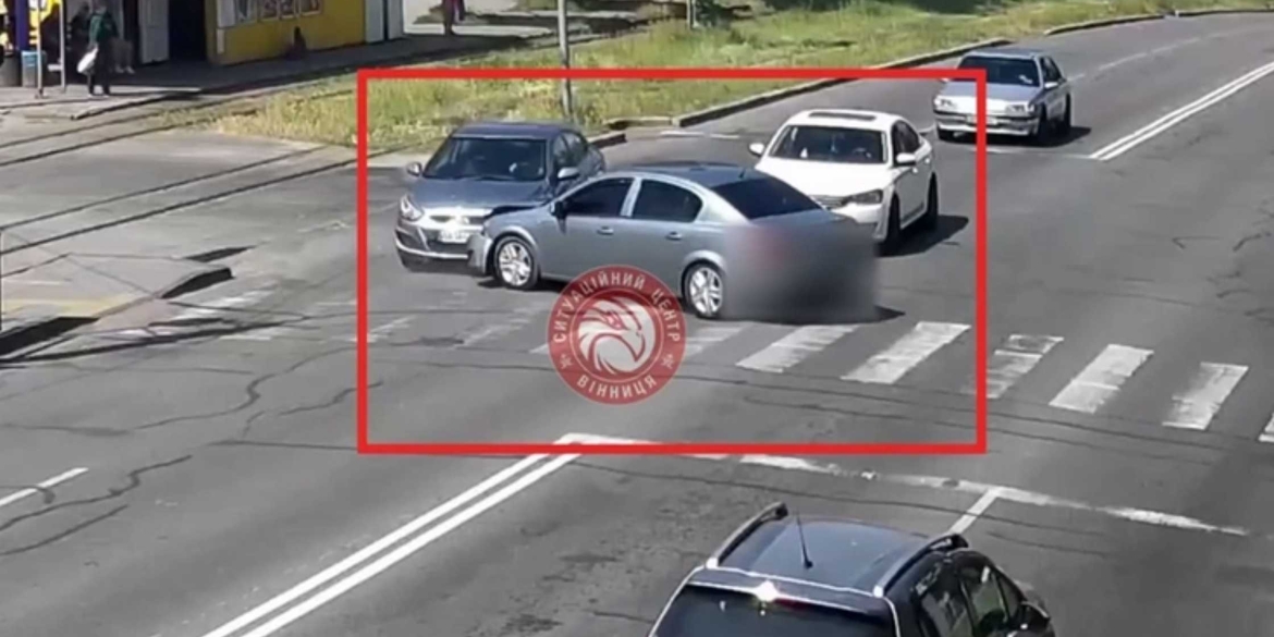 У Вінниці на Хмельницькому шосе зіткнулися два легковики