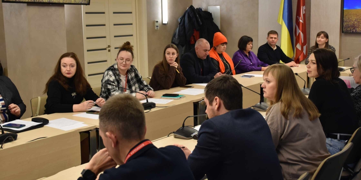 У Вінниці обговорили найновіші програми підтримки та зміни в законодавстві стосовно переселенців