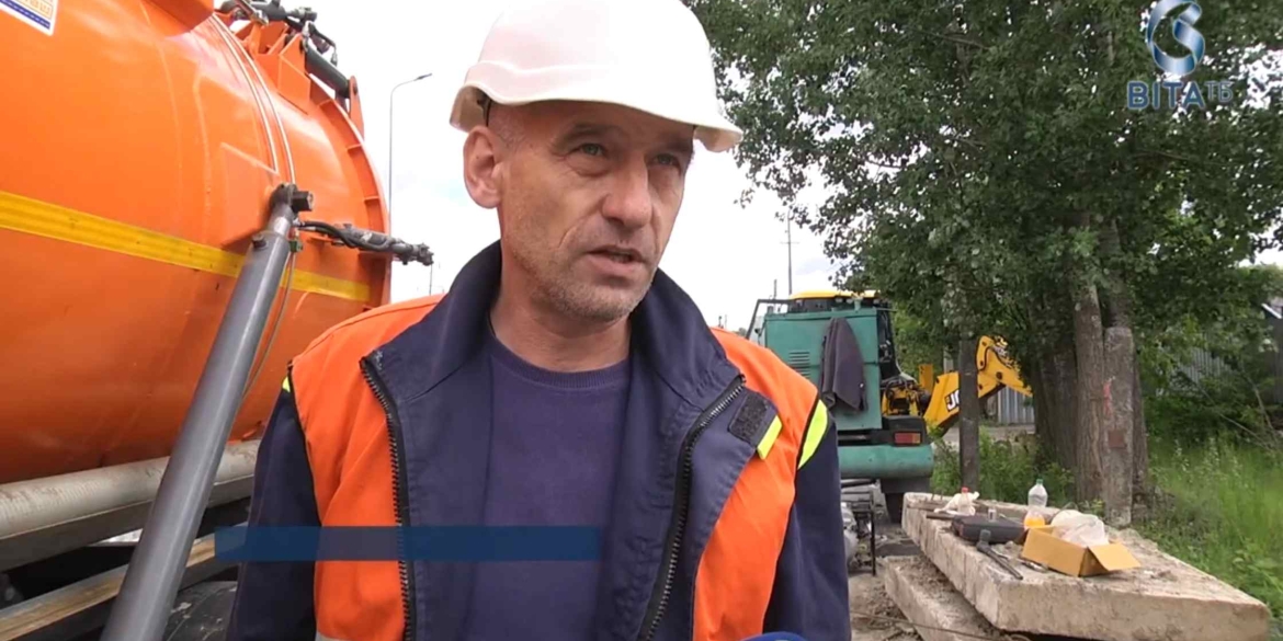У Вінниці оновлюють стару водозапірну арматуру на нову європейську