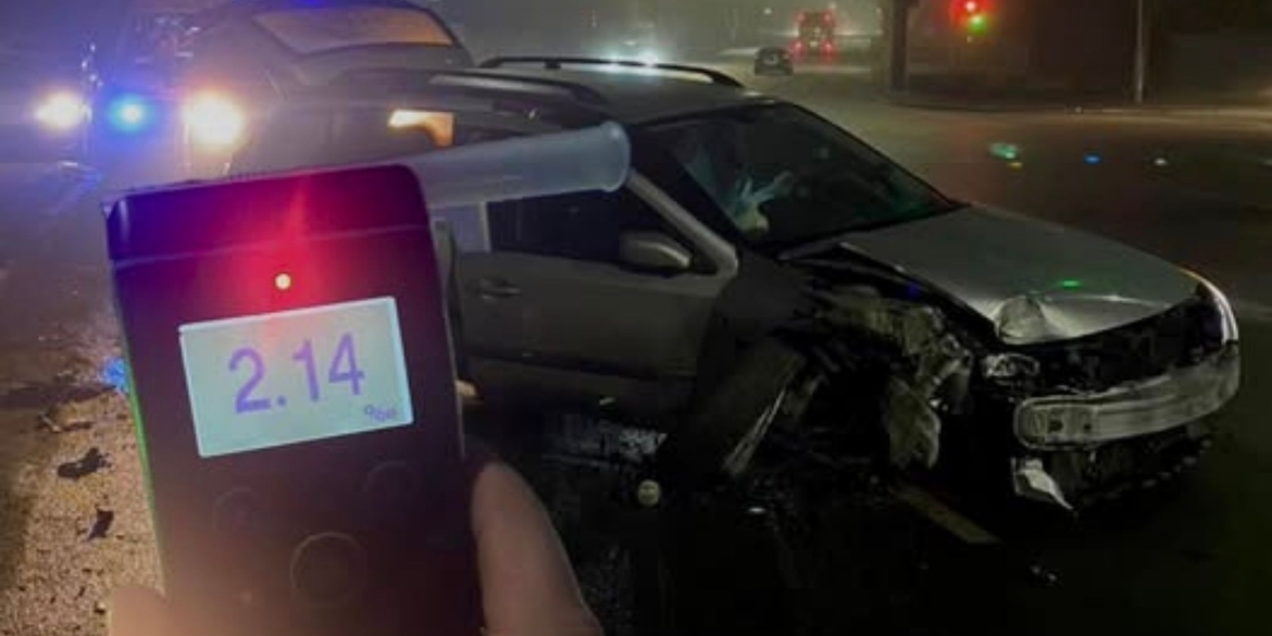 У Вінниці п'яний водій не впорався з кермуванням і протаранив електроопору