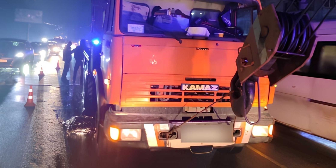 У Вінниці пішохід загинув під колесами багатотонного автокрана