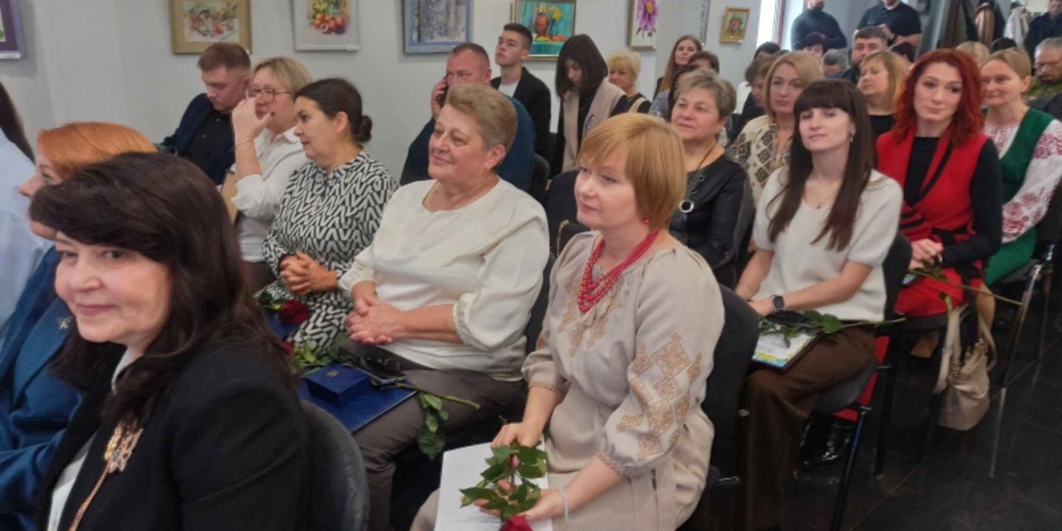 У Вінниці працівників освіти привітали з професійним днем