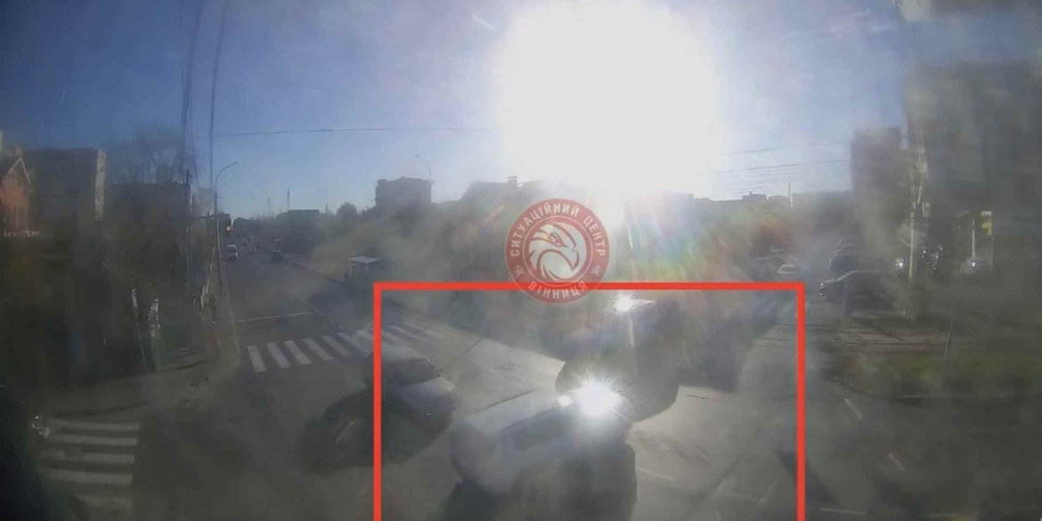 У Вінниці сталась ДТП на перехресті вулиць Келецької та Шевченка