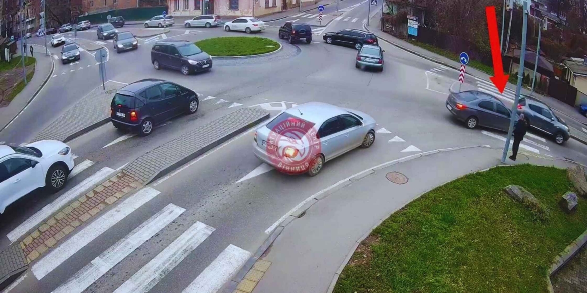У Вінниці сталась ДТП на розі вул. Князів Коріатовичів та Миколи Оводова