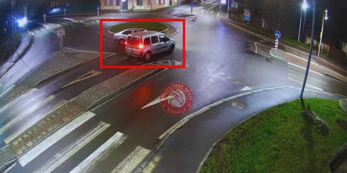 У Вінниці трапилась ДТП на перехресті вул.Князів Коріатовичів та Миколи Оводова