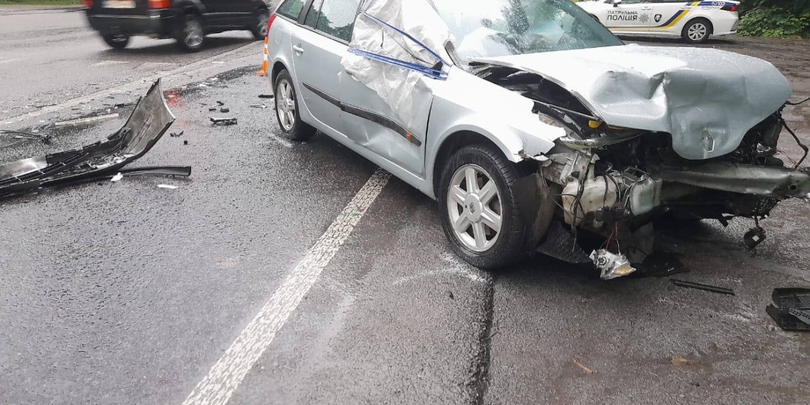У Вінниці в двох ДТП, у яких постраждали двоє водіїв