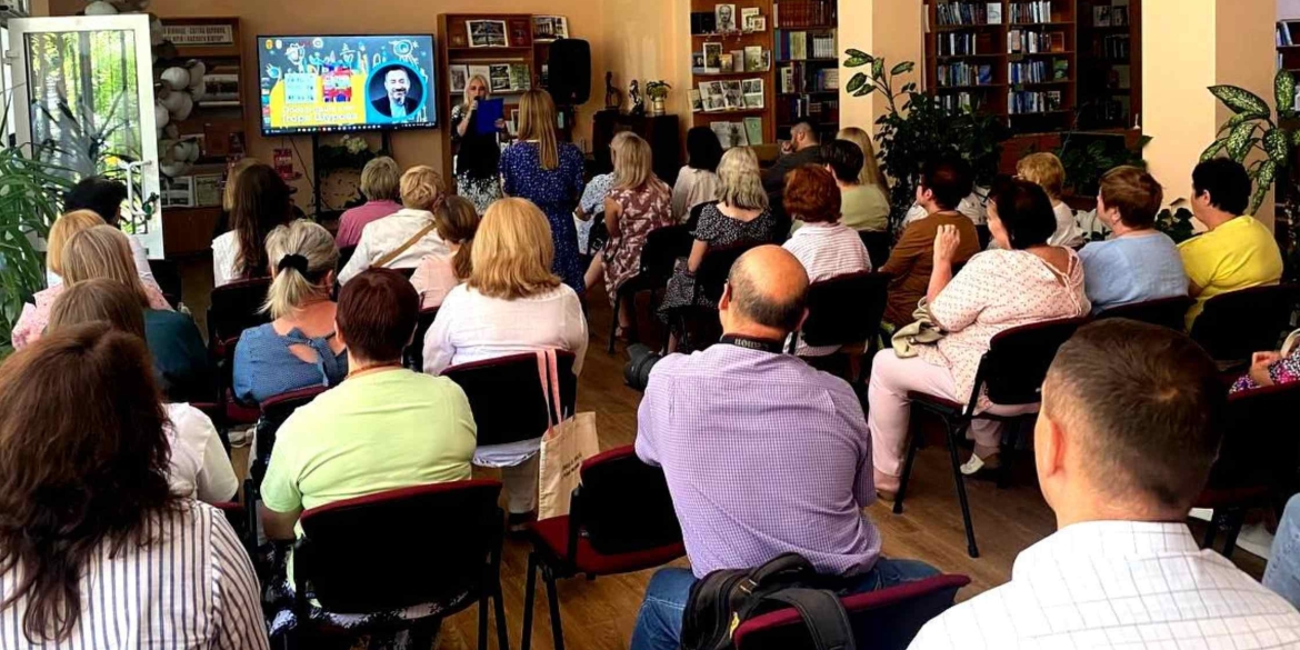 У Вінниці відбулась презентація книг Ігоря Шурова «Слоуни» та «Віршун мандрівець на ослінчику»