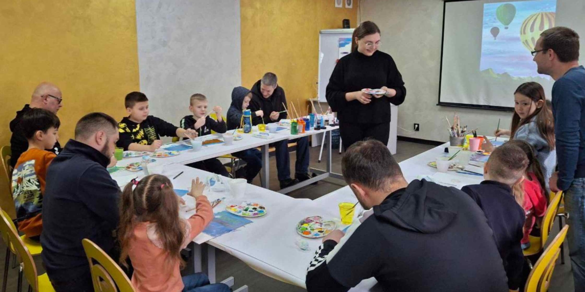 У Вінниці відбувся художній майстер-клас для татусів та їхніх дітей