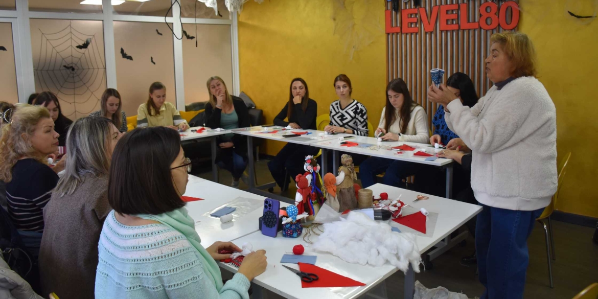 У Вінниці відбувся майстер-клас з із виготовлення ляльки-мотанки
