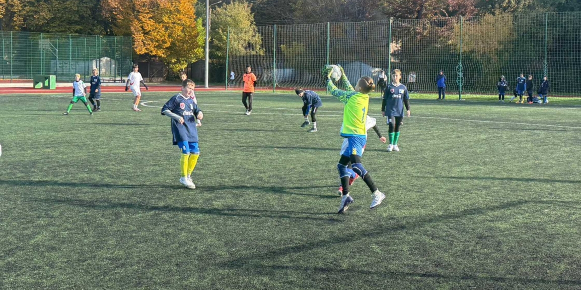 У Вінниці відбувся міський етап Всеукраїнських змагань з футболу «Шкільний м’яч»