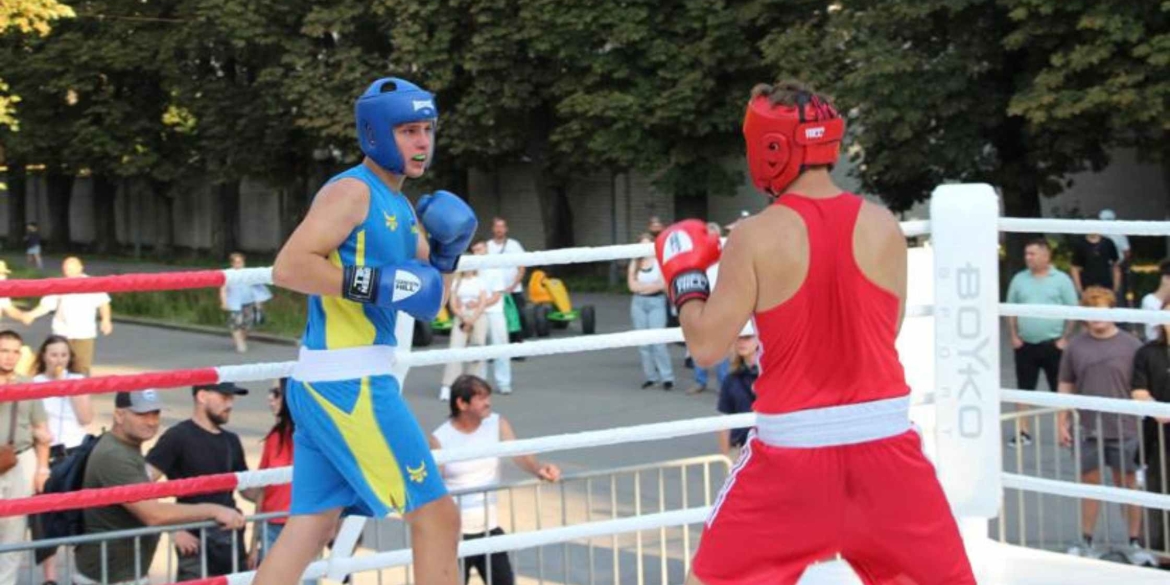 У Вінниці відбувся турнір із боксу на підтримку ЗСУ та до 40-річчя клубу «Золота рукавичка»