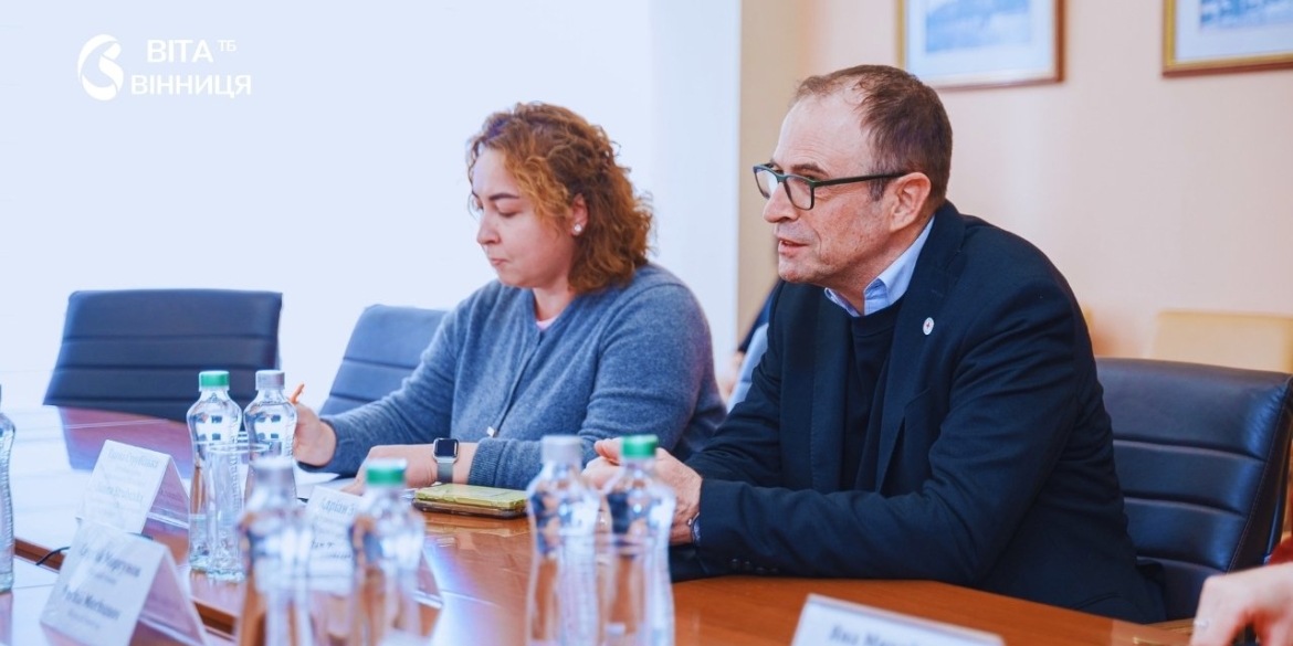 На зустрічі з представниками Міжнародного комітету Червоного Хреста
