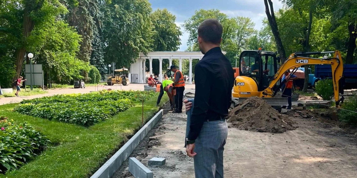 У Вінниці відзвітував і пішов з посади директор міських парків