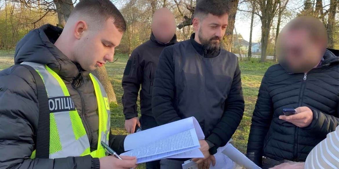 У Вінниці викрили лікаря, який різав здорових чоловіків, щоб «відмазати» від армії