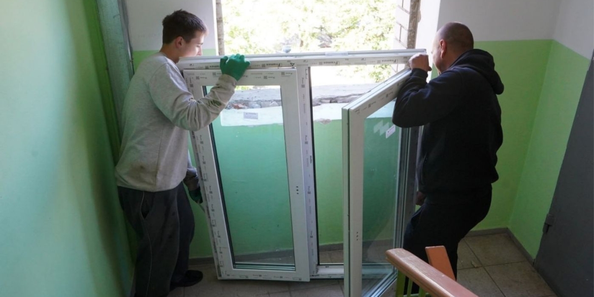 У Вінниці замінили вікна в багатоповерхівках на Академіка Ющенка та проспекті Юності