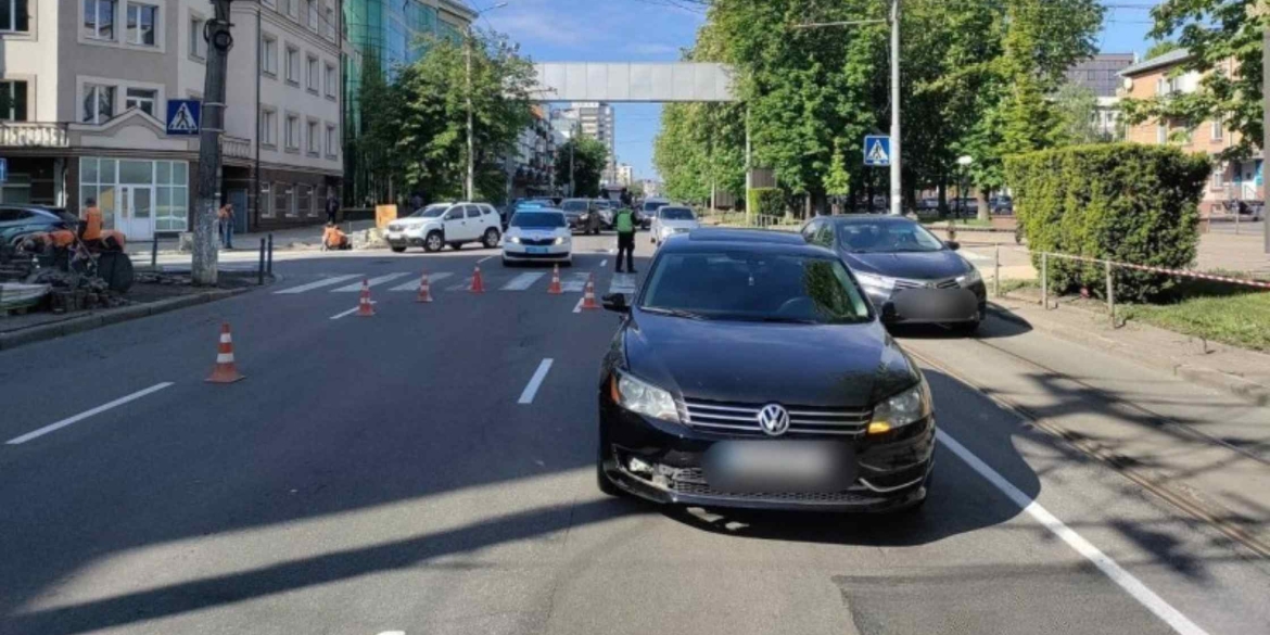 У Вінниці жінка потрапила під колеса авто на пішохідному переході