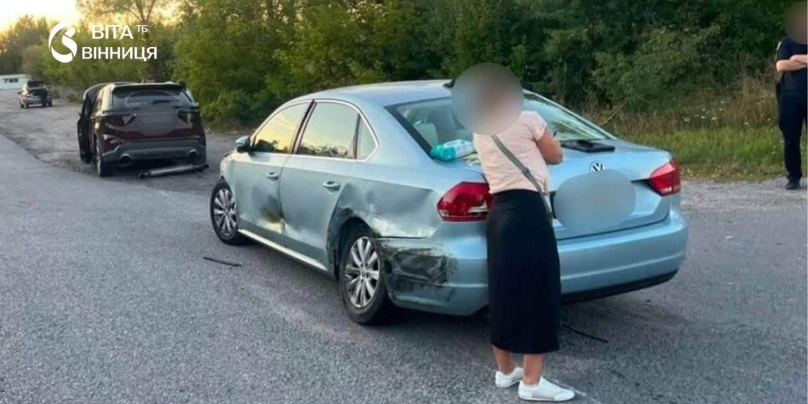 У Вінницькому районі сталася аварія за участю трьох автомобілів