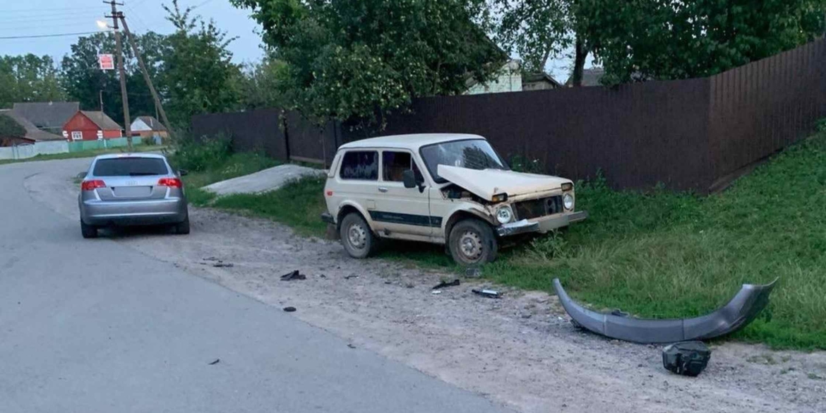У Вінницькому районі зіткнулись два авто, пасажира госпіталізували