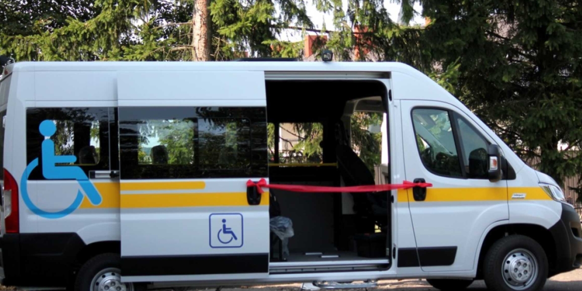 У Жмеринській громаді працює послуга «Соціальне таксі»