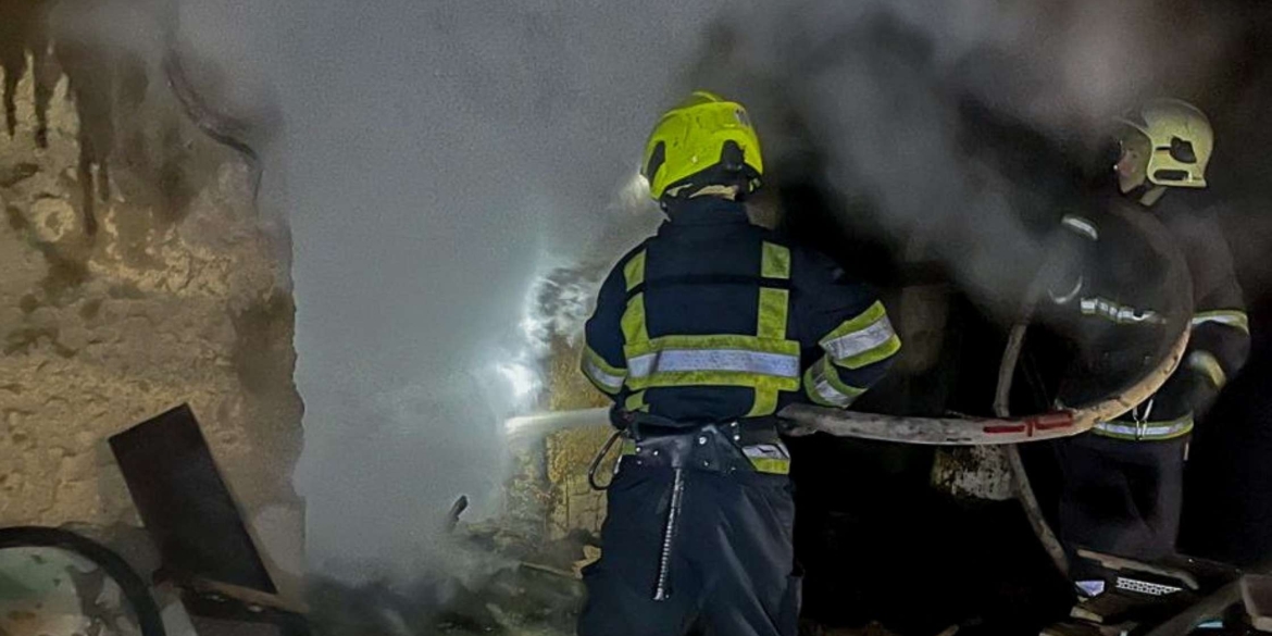 У Жмеринці горів будинок, а у Вінниці та Хмільнику - автомобілі