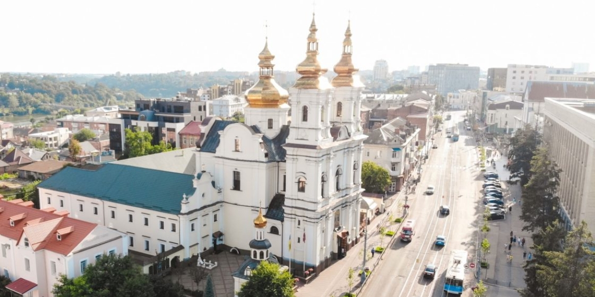 У жовтні вінничан та гостей міста запрошують на десять екскурсій і турів від місцевих гідес і гідів