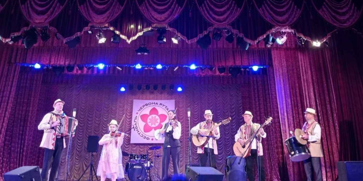 Учасників фестивалю сучасної пісні та популярної музики «Червона рута» відбирали у Вінниці