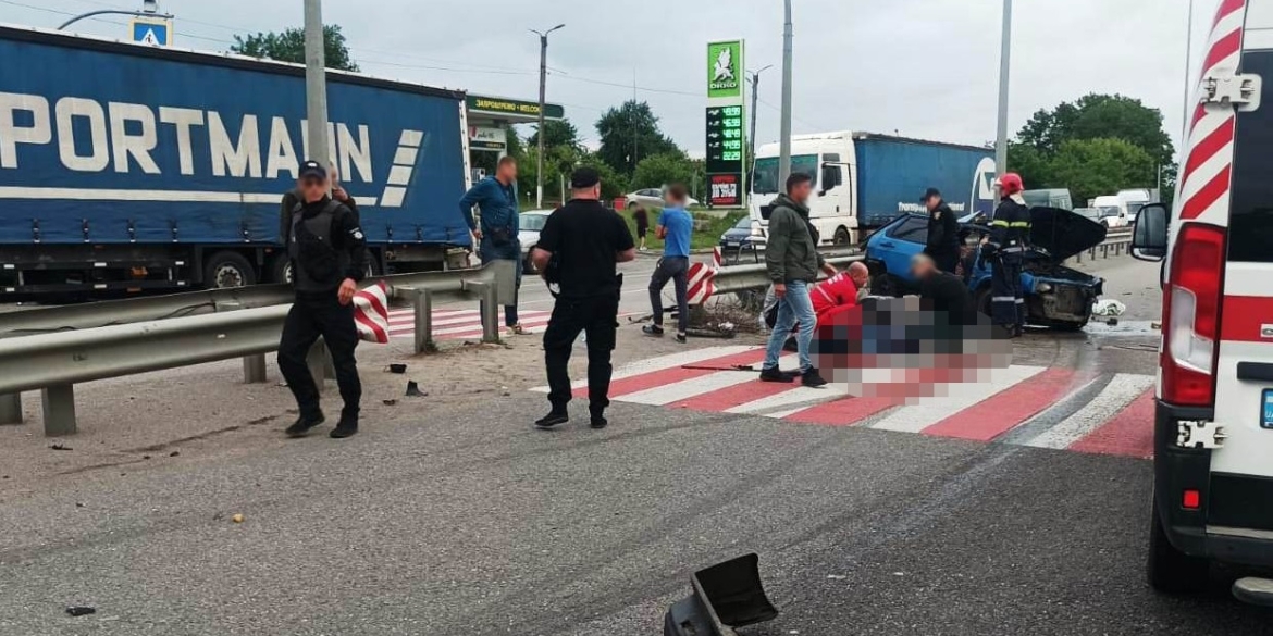 В аварії у Вороновиці загинув один з водіїв, ще п'ятеро людей постраждали