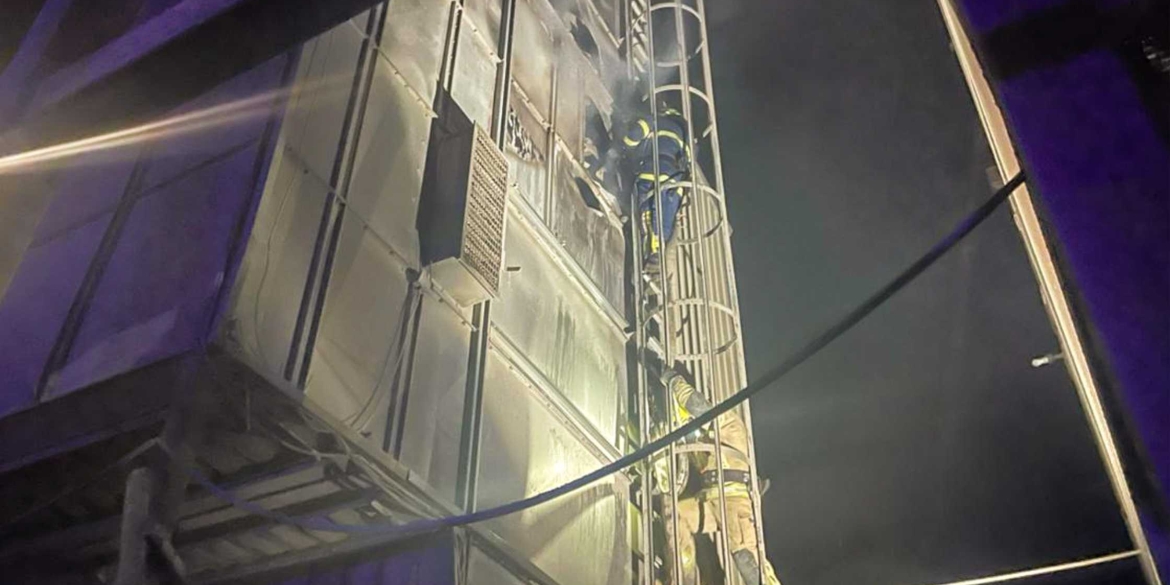 В Хмільницькому районі через загоряння в зерносушарці горіли зернові відходи